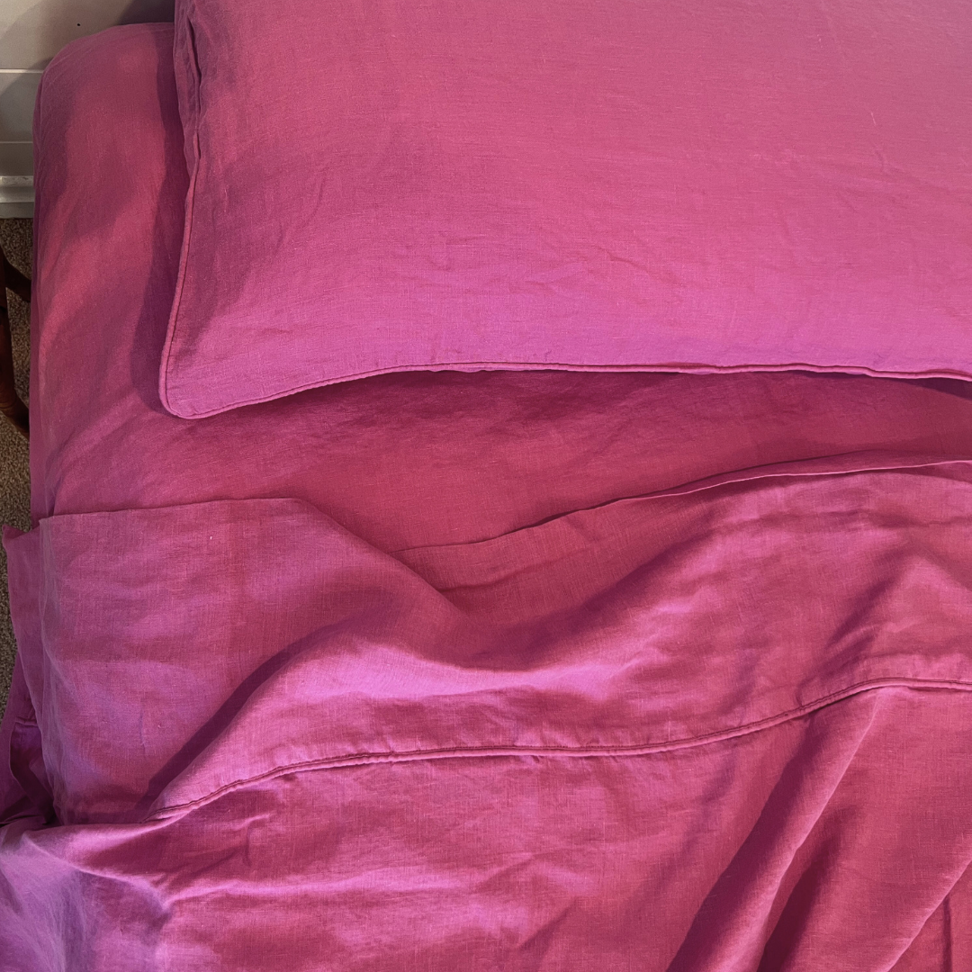Raspberry Linen King Fitted Sheet