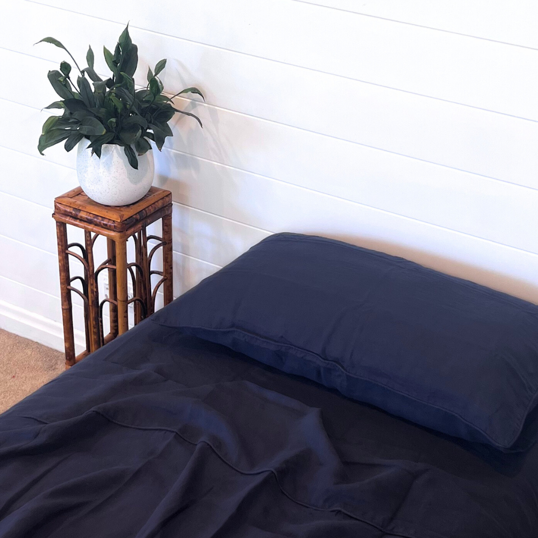 Navy Linen Queen Fitted Sheet